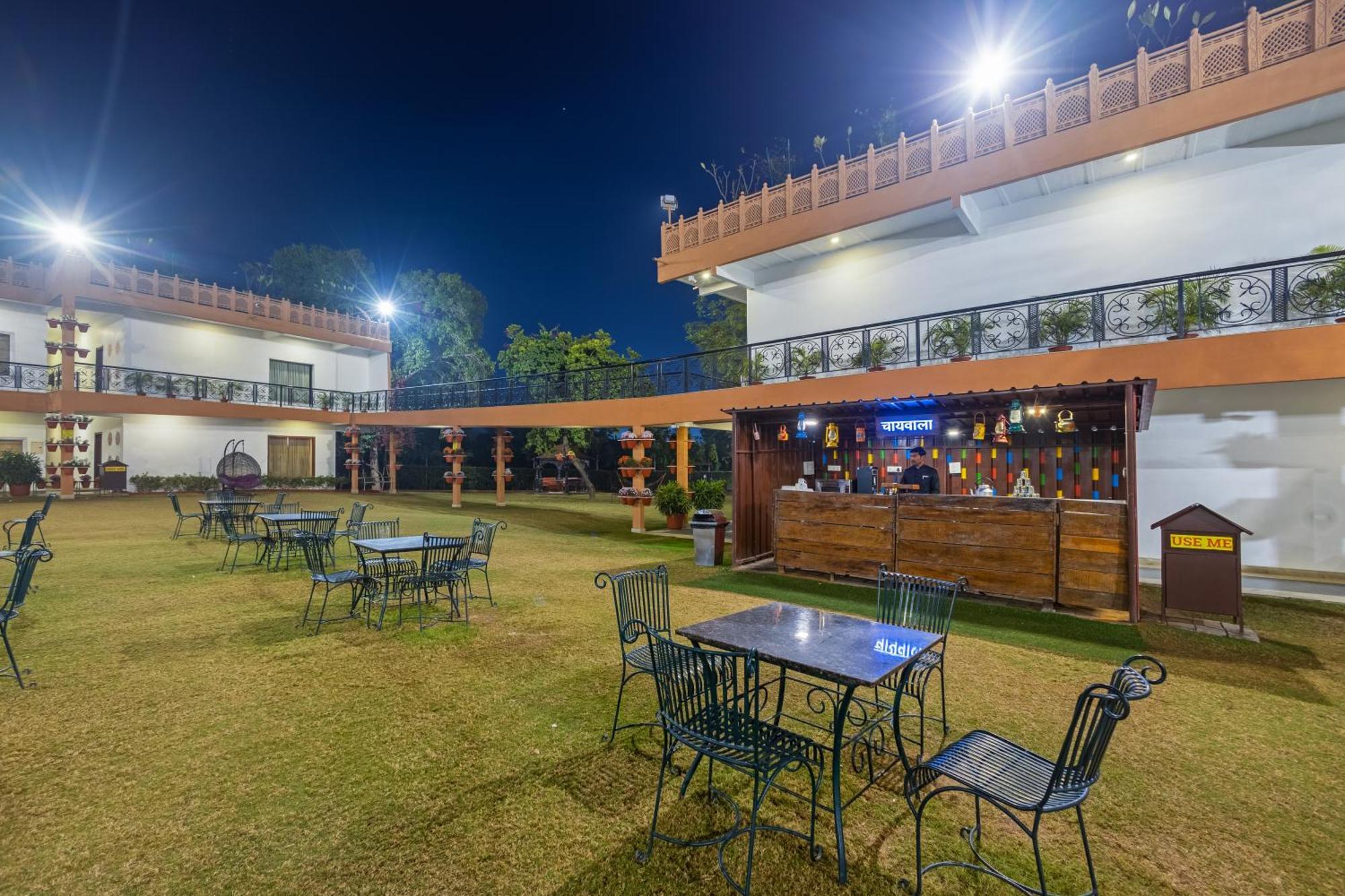 Aapno Ghar Resort & Amusement Park Γκουργκάον Εξωτερικό φωτογραφία